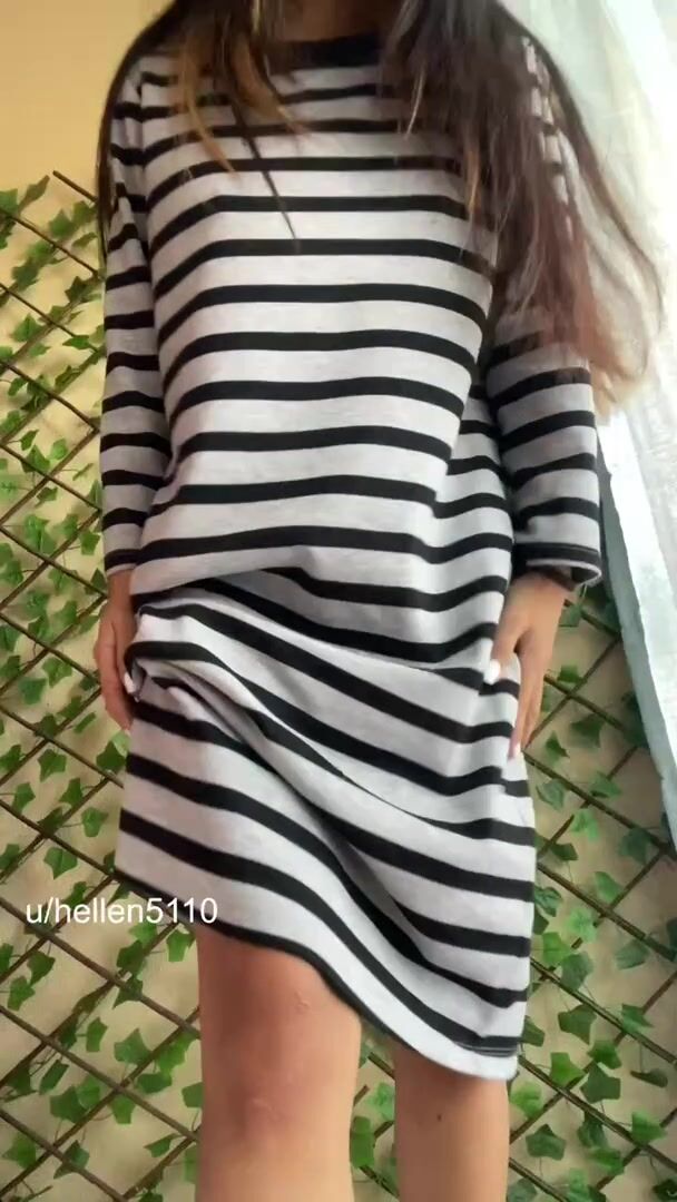 It's a way easier to reveal my boobs this way