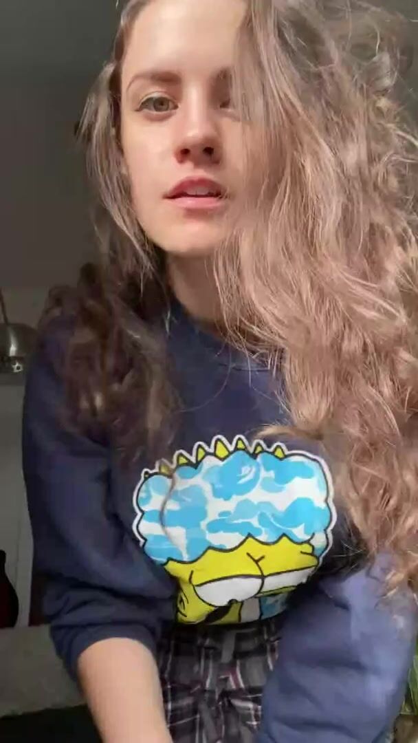 Gamer girl reveal everythin