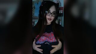 Titty Drop: Gamer girl titty drop #2