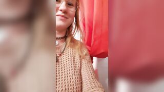 Titty Drop: The waitress also thought it was an exceptionally successful tittidrop #3