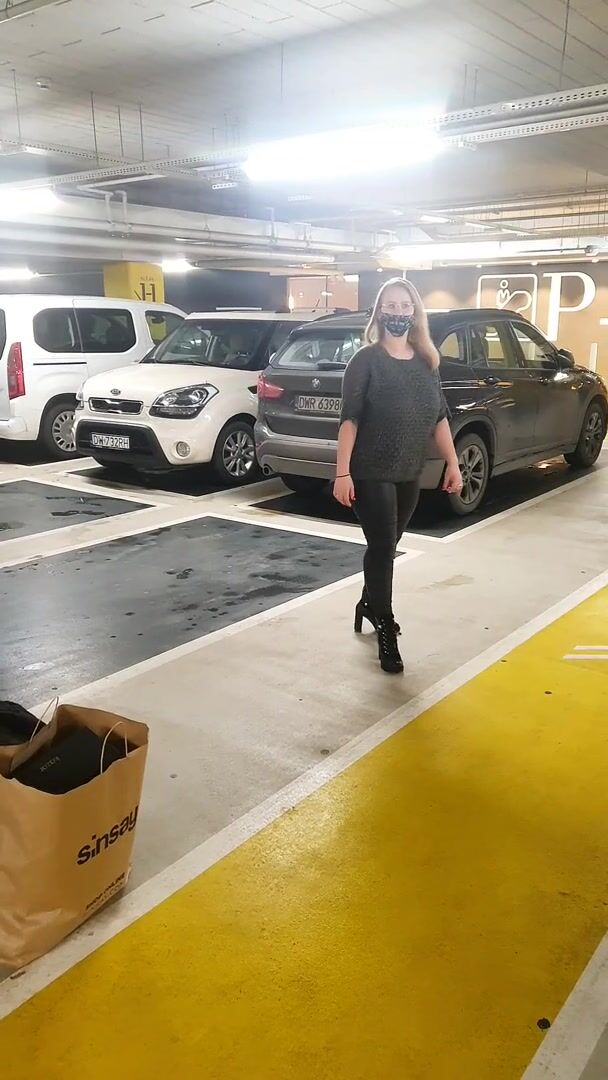 And again... this is how I show joy after successful shopping. . Tadam Bum Bum