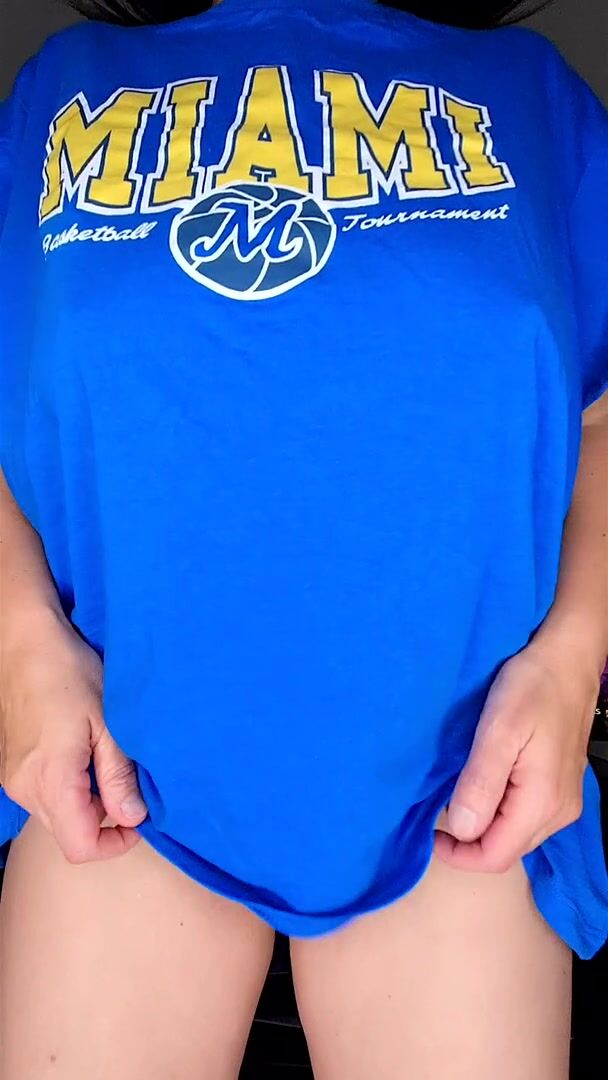 Dropping my all-natural mom boobies