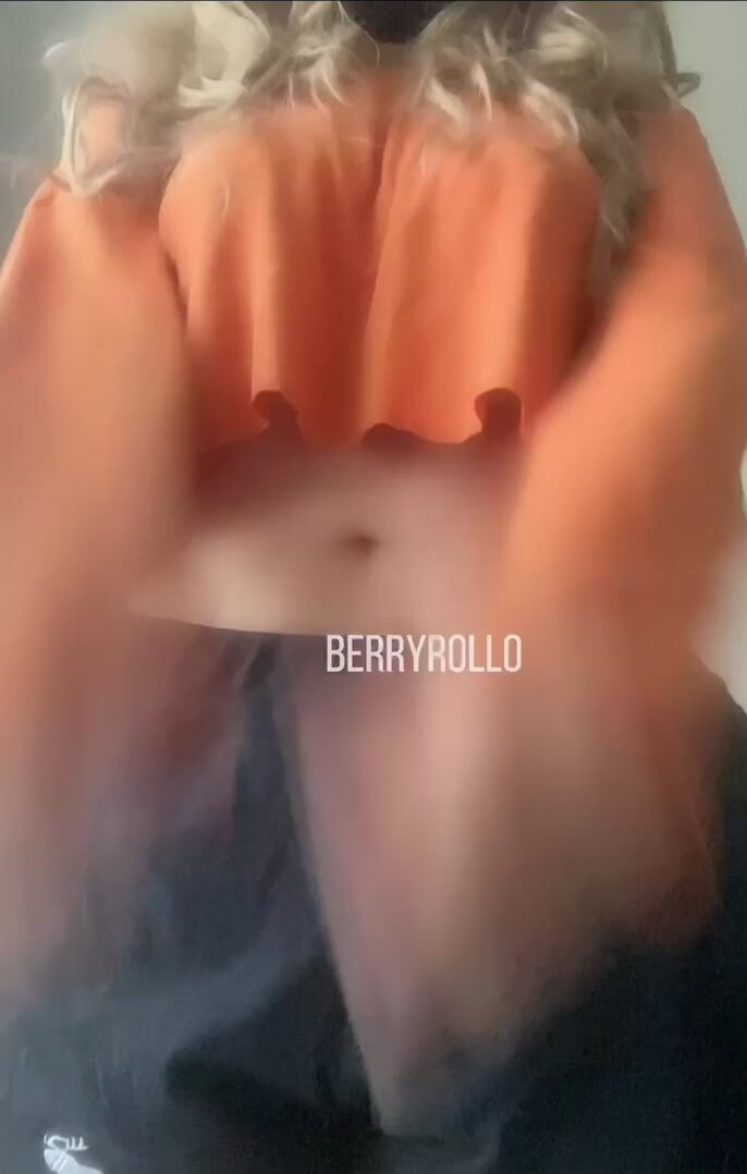 dropping my little puffies with my big ass