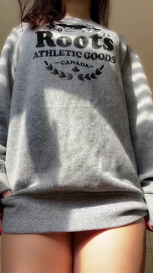 It’s really cold in Canada... but that won’t stop me from showing you my tits