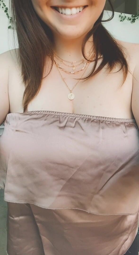 Looking for a man who will take advantage of the fact this shirt just pops off