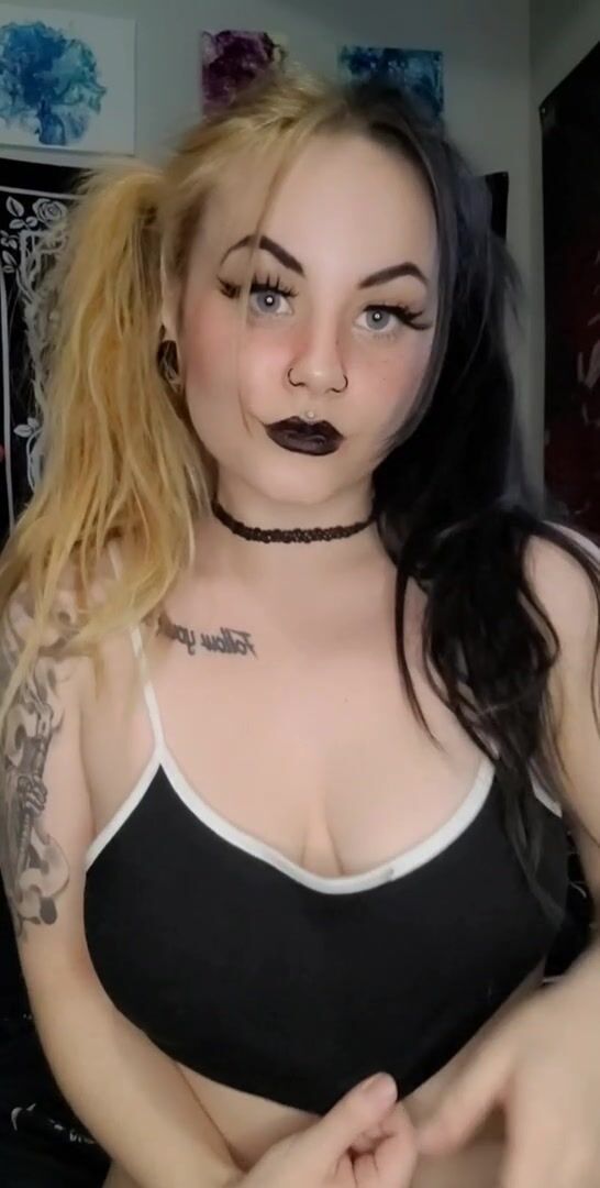 Show some love for a goth sluts titty drop?