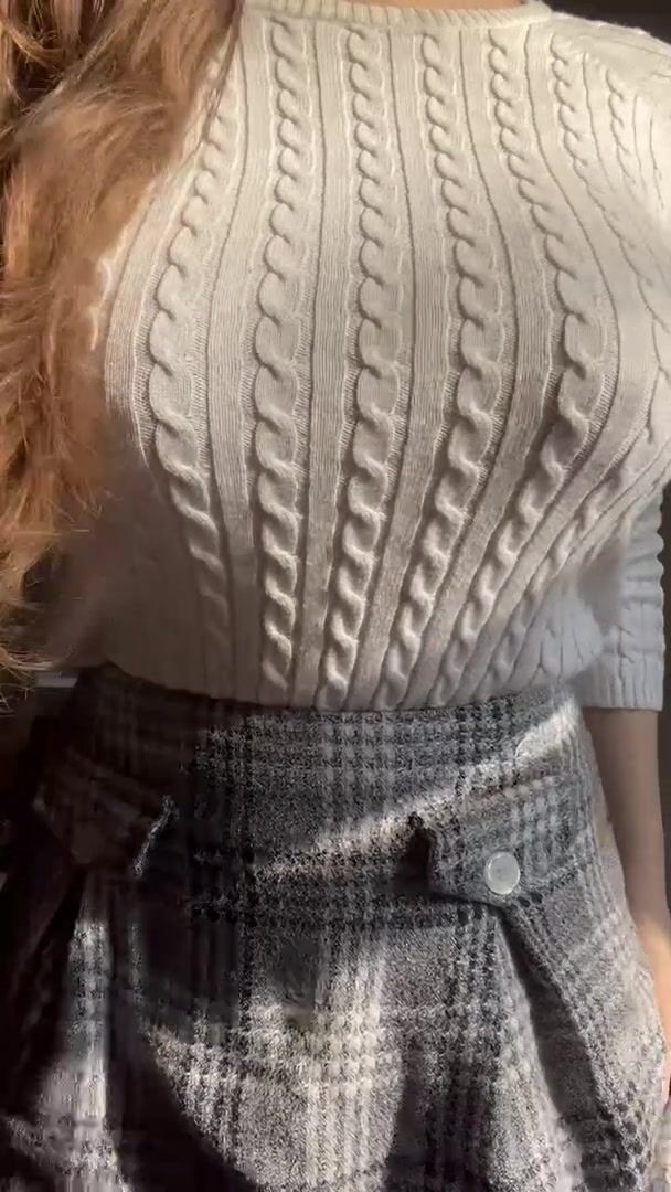 My cozy sweater hides my massive boobs quite well ????????