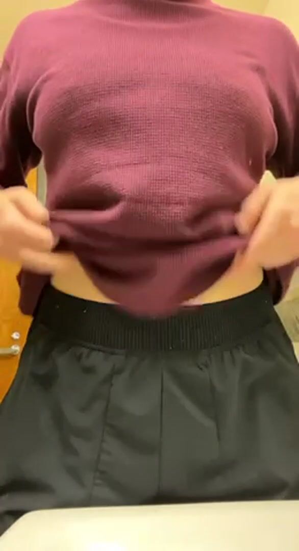 had to sneak away from work to give you a tiddy drop