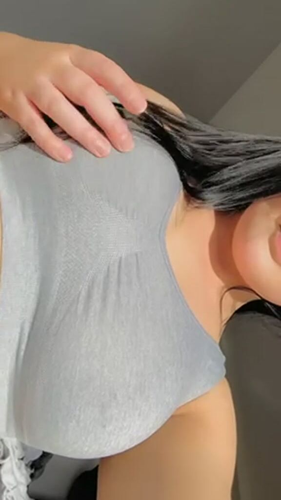 My big tits belong in your face