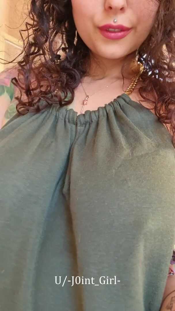 No bra day,Milkers out!