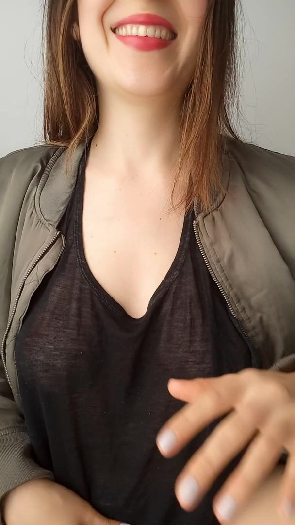 I gotta show these tits to the whole world