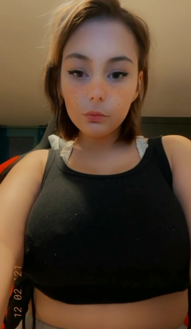 Kawaiixgirly - Titty Drop