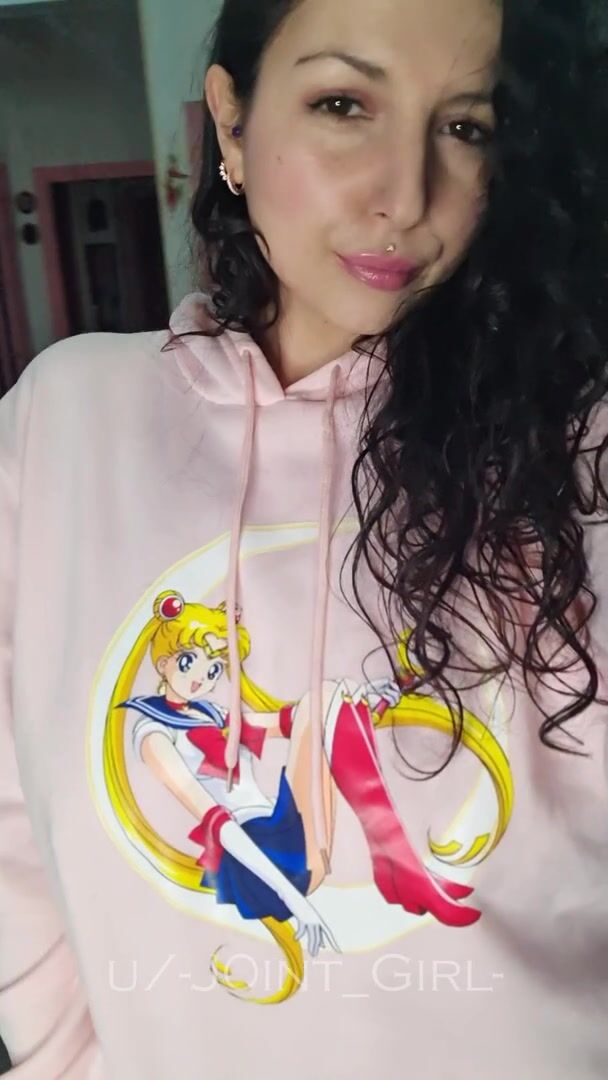 Sailor Boobs at your service