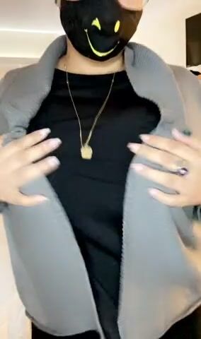 Titty drops are perfect for thirsty Thursday !
