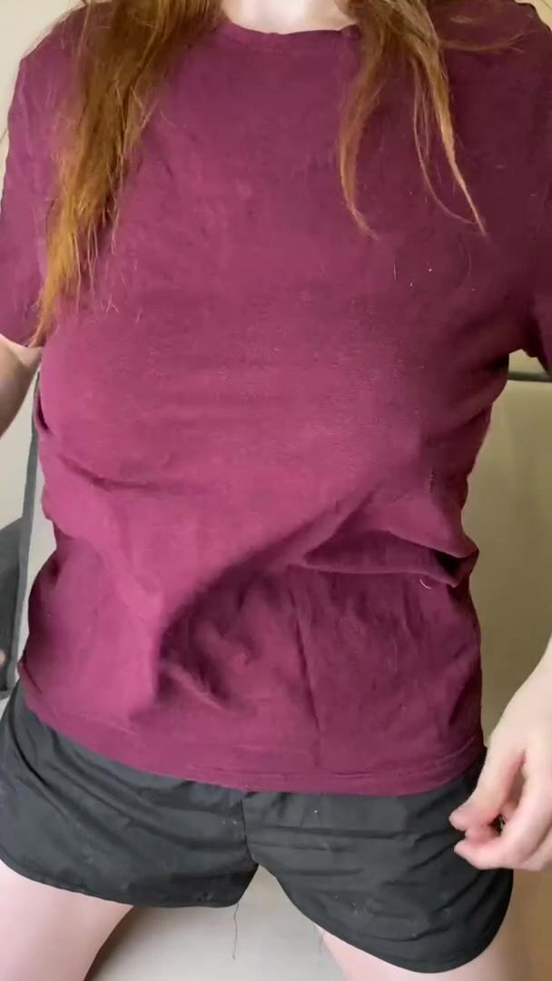 Does a man's T-shirt suit me or is it better without it?????