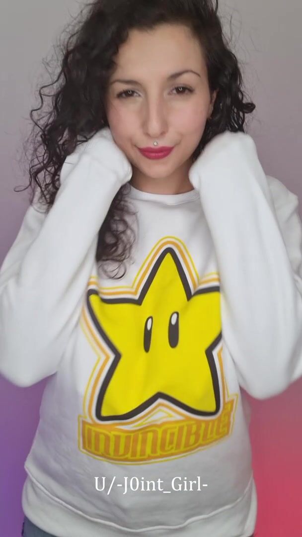 I'm just a nerdy girl with massive tits