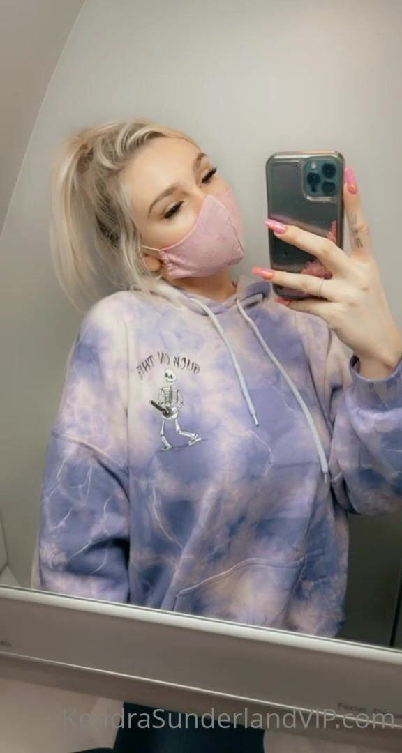 Kendra reveal