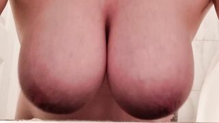 Titty Drop: I'm here to reveal the best tits you've seen this morning. Enjoy #3