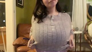 Titty Drop: Good morning & happy Monday, say it back ???????????? #2