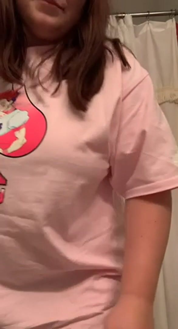 Clothes are overrated,here’s my tits ♥️❤️