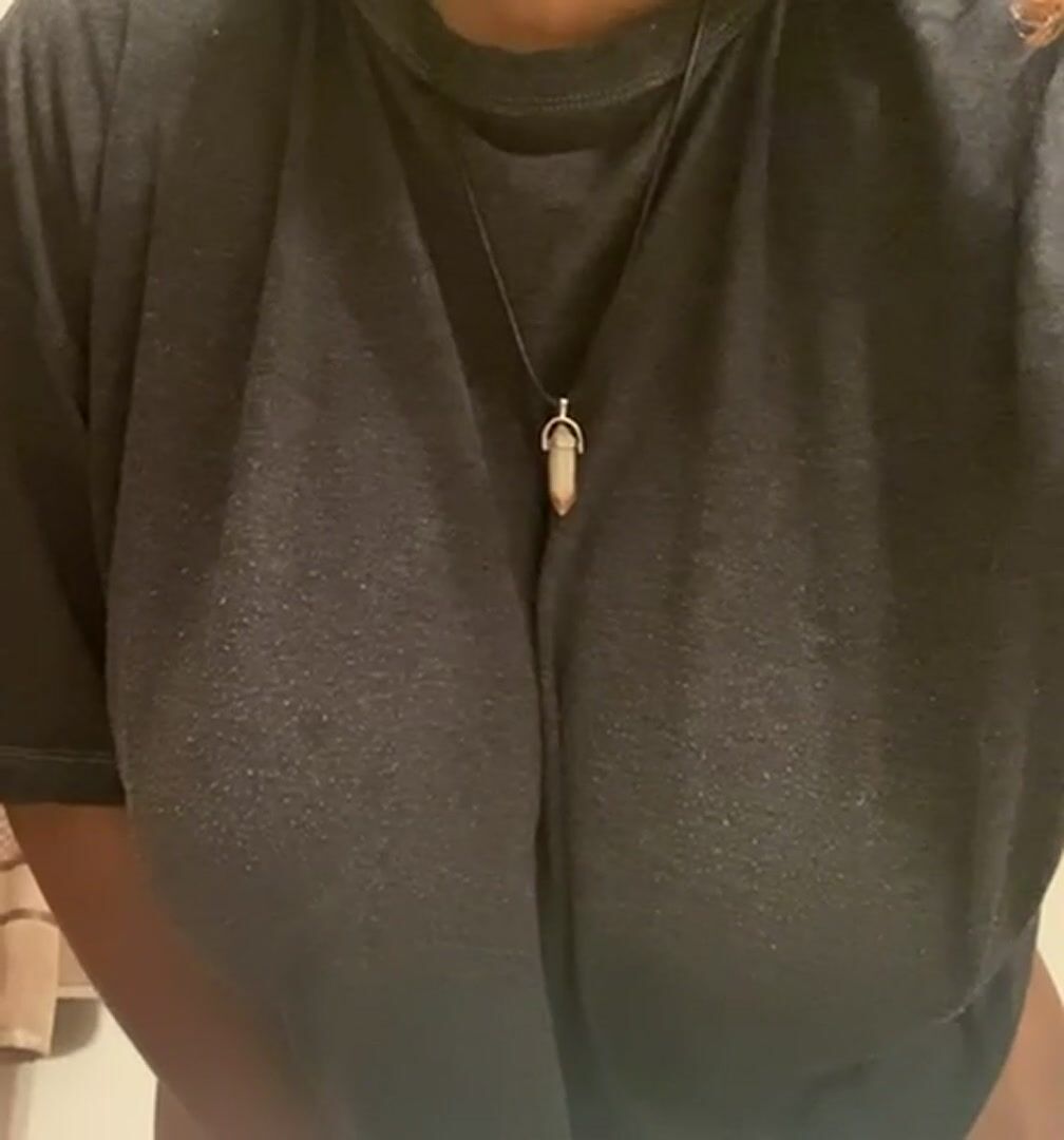 I hope you enjoy me flashing you ;)