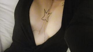 Titty Drop: Mom of 2. Could I still catch your attention? #2