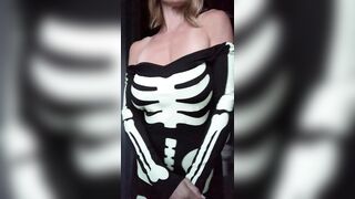 Titty Drop: Anyone wanna bone? ???? ???? Titty Drop #2