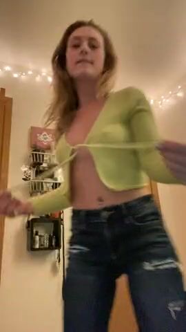 Reveal My first titty reveal!