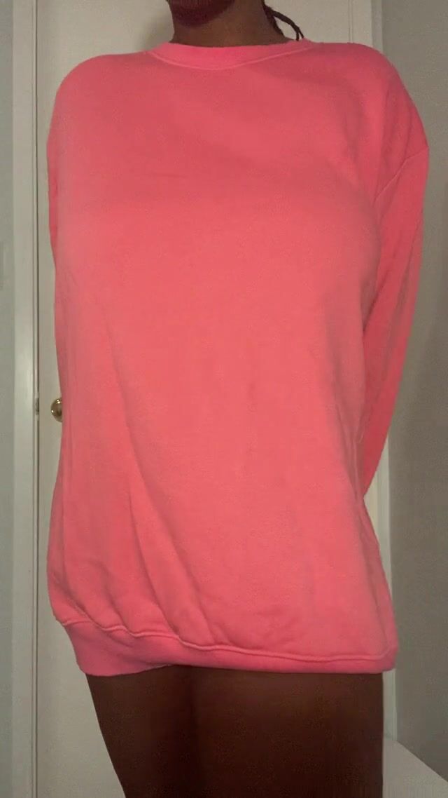 Would you lend me a hand or 2 if I say please? ???????????? they’re a bit heavy...