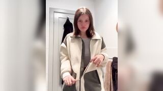 I know my titties aren’t as big as some girls on here but I hope you appreciate my drop ????