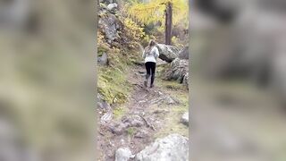 Couldn’t resist a drop on this magical hike ☺️