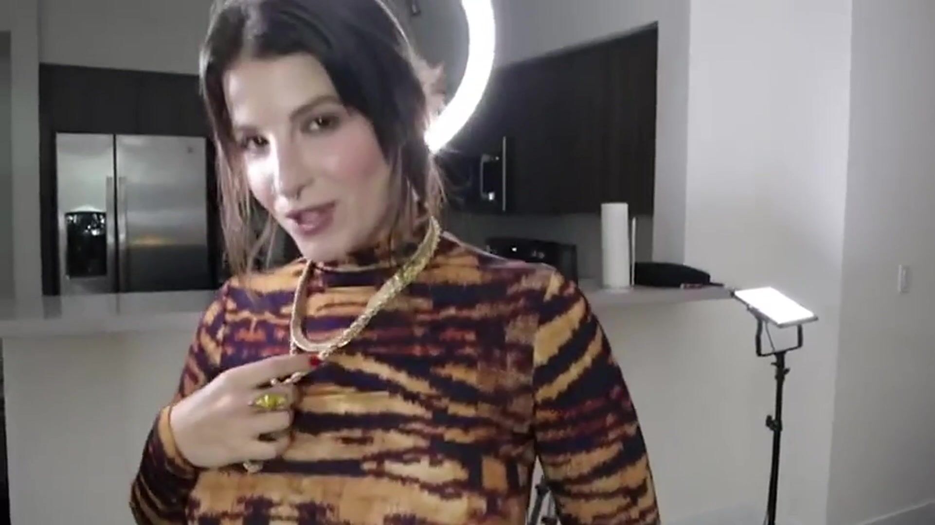 LaSirena Flashing