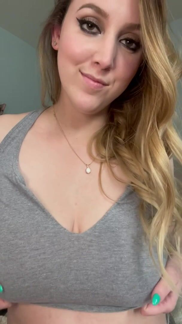 Milf tiddy drop