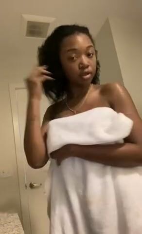 Sexy ebony boobs