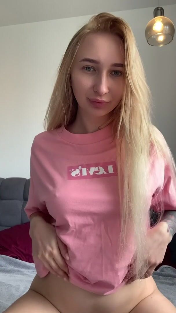 Let my titties drop