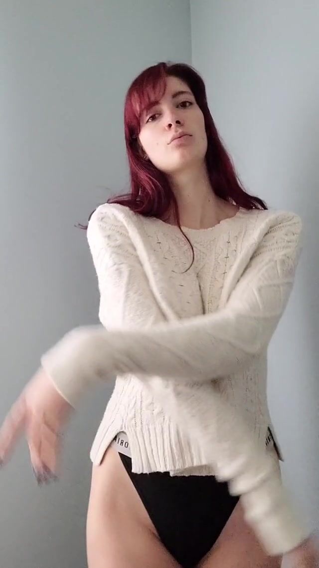 Sweater titty drop