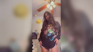 Titty Drop: Do you like my body type? I’m curious #4