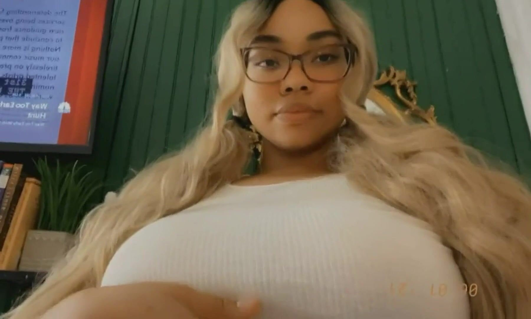 Sexy lightskin drop
