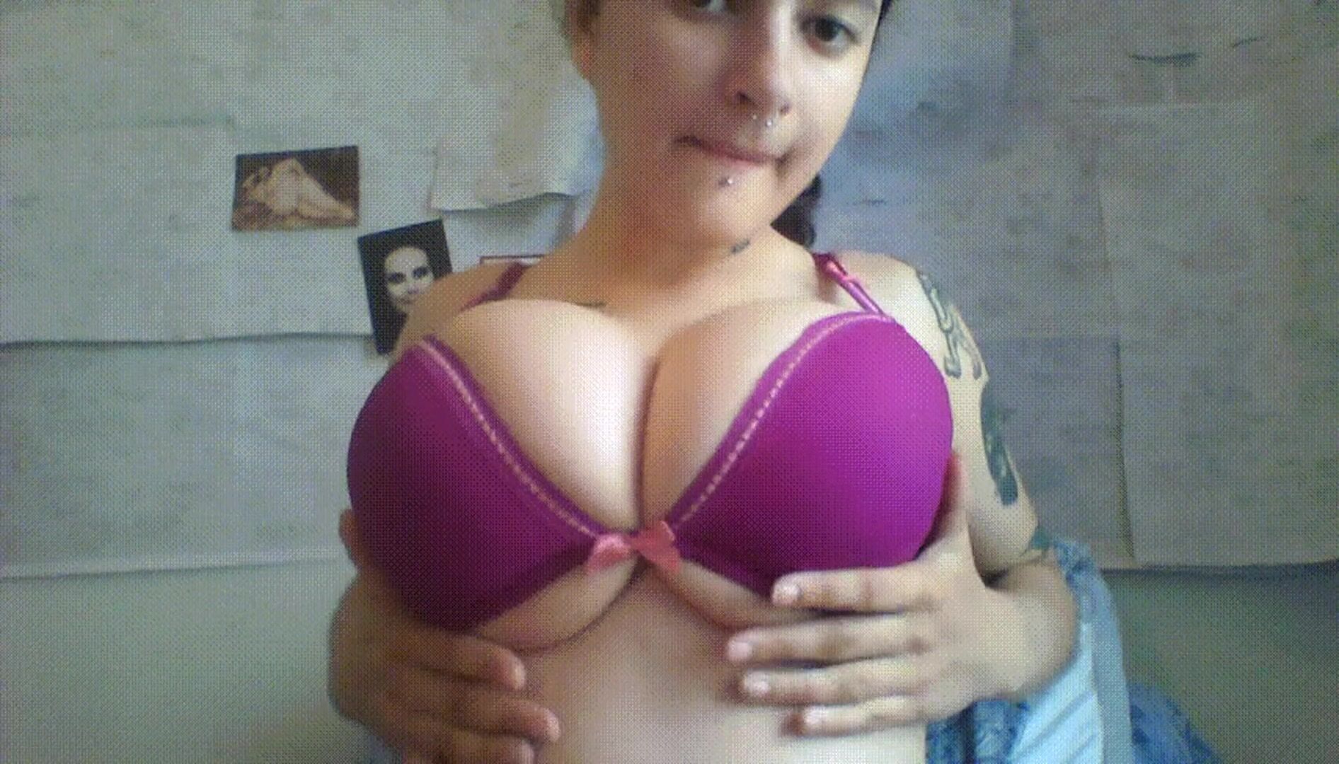 Sexy naturals reveal