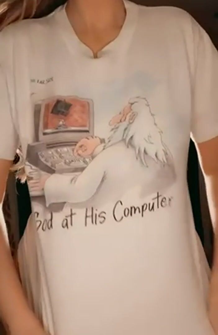 The Far Side titty drop  (34DDD)