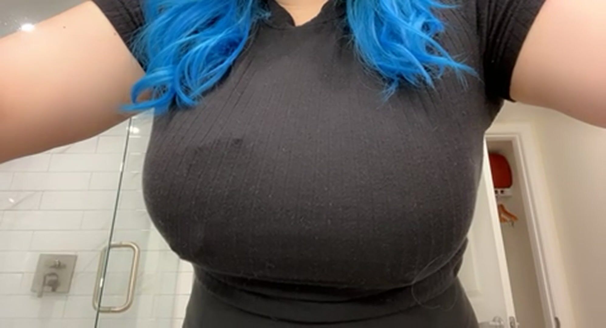 Hoping SOMEONE will be down for a tittyfuck!!