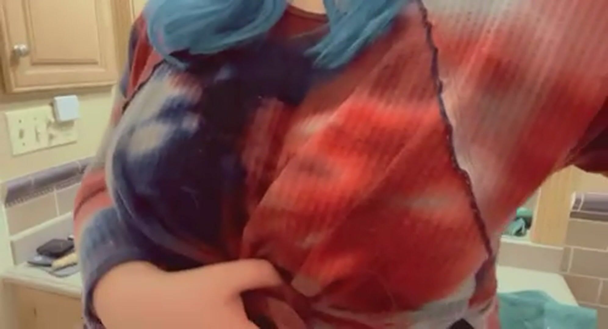 Do you mind staying in to play pokemon with me? And maybe cum on my tits?
