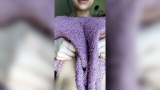 Comfy sweater Big Titty Drop !