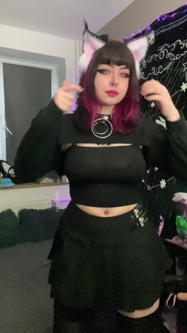 Hope i can make someone horny with this drop
