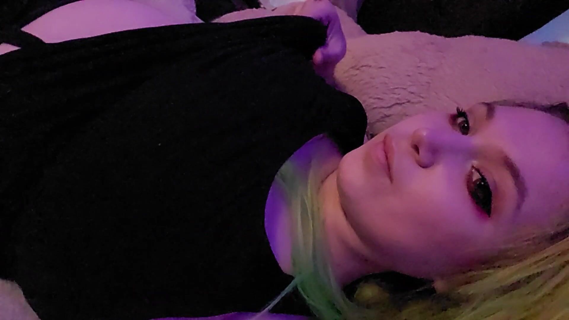 Slow-motion reveal and jiggle for everyone