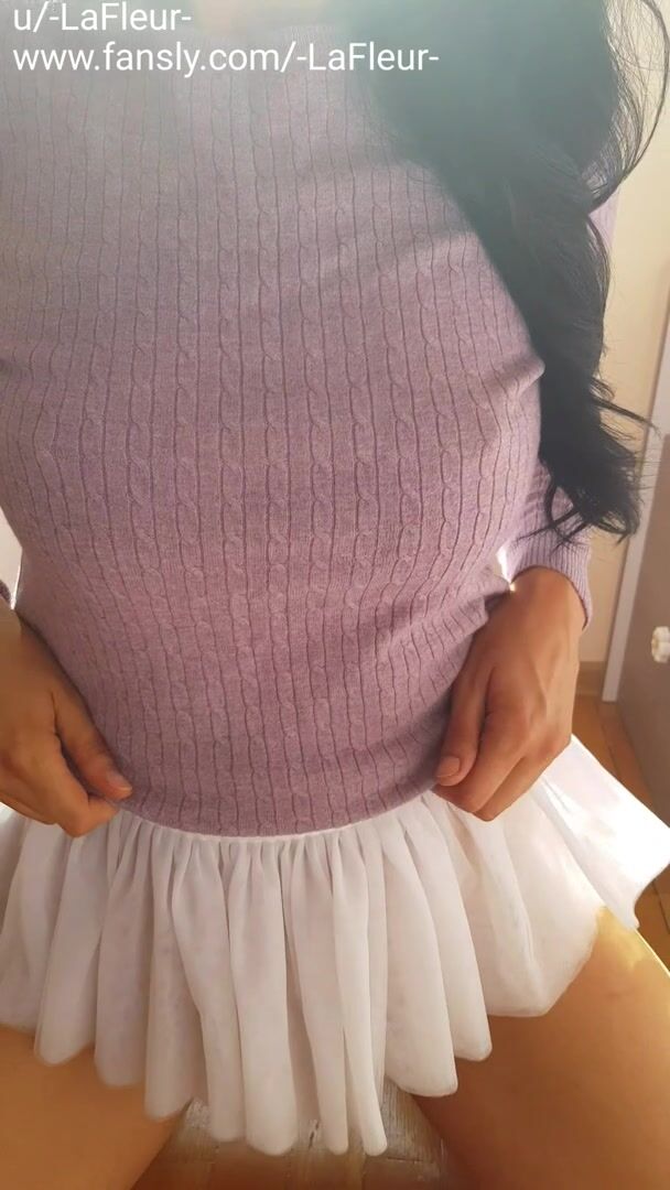 Letting the titties drop. I just wanted to say hi! ????????????