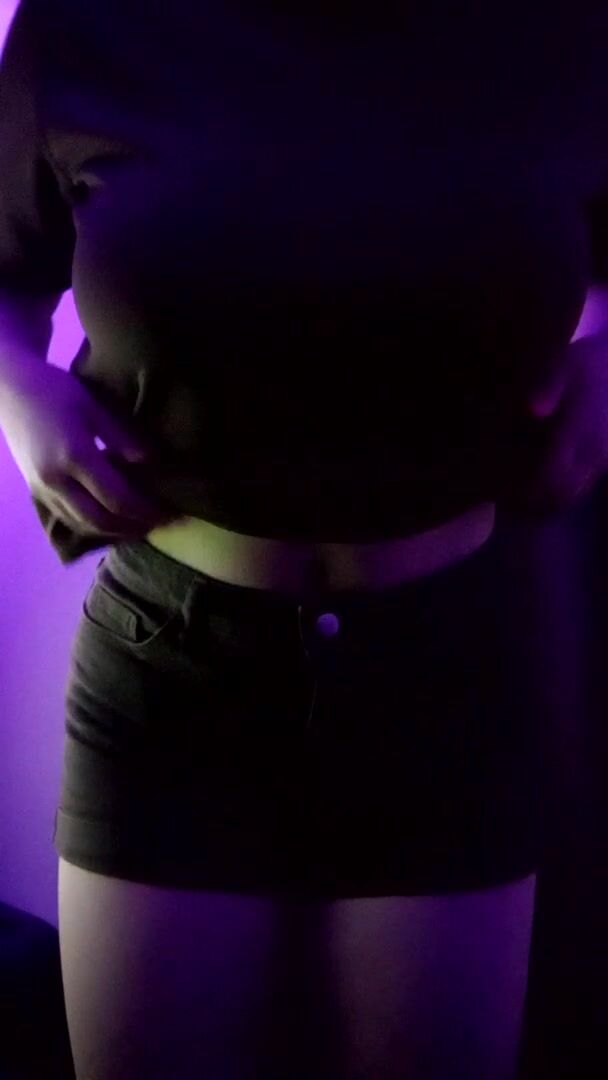 College slut titty drop