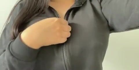 Unzipping my big perky tits  ♥️❤️