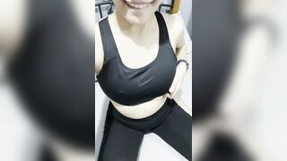 Do you like Filipina Asians who work out?