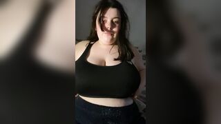 Do you like bbw J cup titty drops? ????????